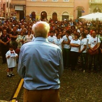 Una Nuova Storia: “Mai con chi sostiene Proietti”