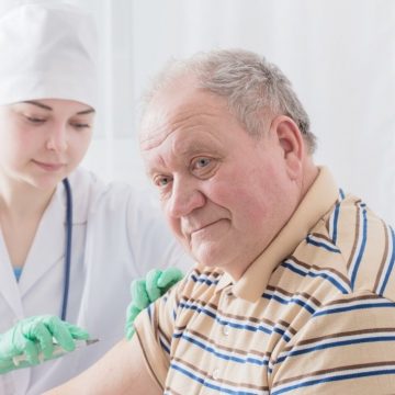 Punti vaccinali over 80, si prenota online anche la sede di Colleferro