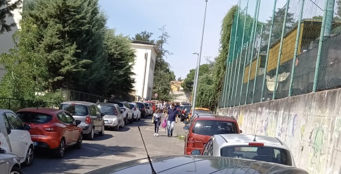 Guidonia, D’Alisa: “Caos traffico per le scuole, il Comune che fa?”