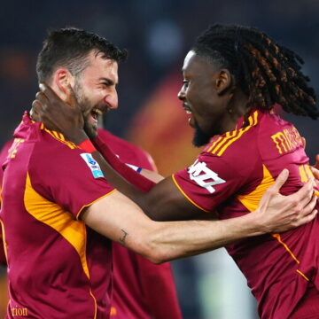 Tris nella ripresa e la Roma batte la Cremonese Tris nella ripresa e la Roma batte la Cremonese